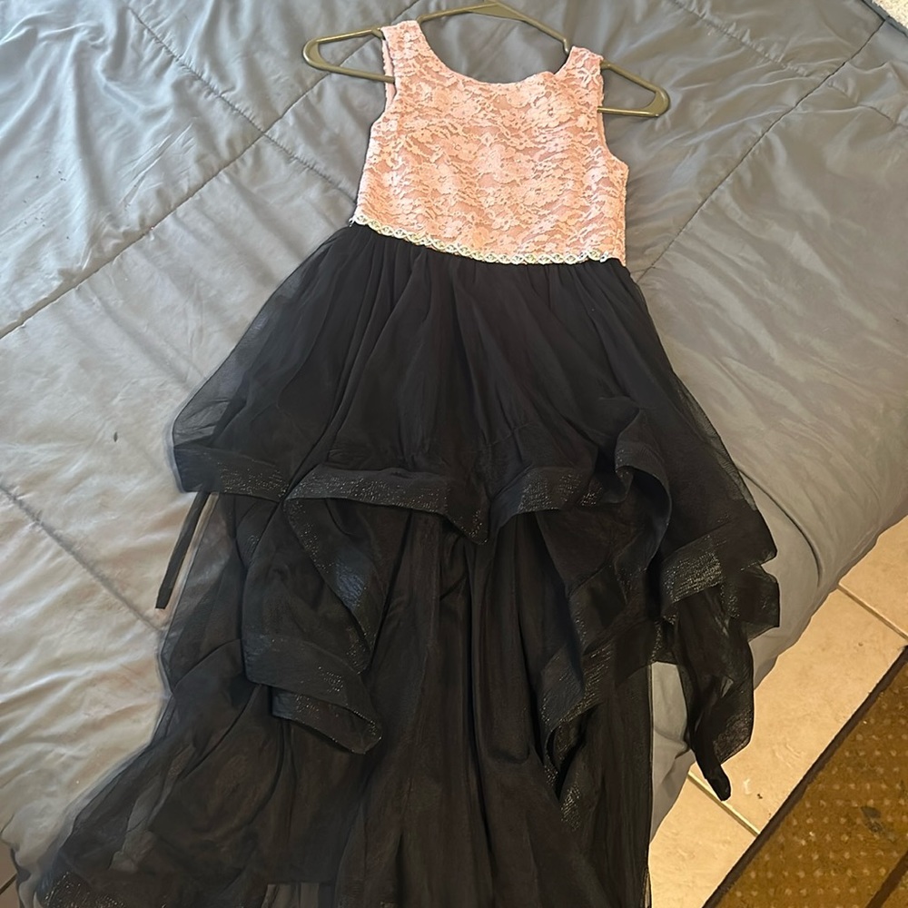 1 dress